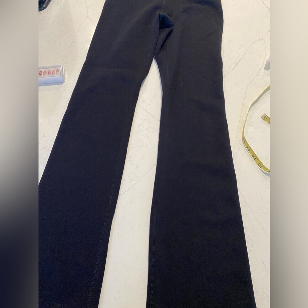 Athleta Altitude Pant, size Medium